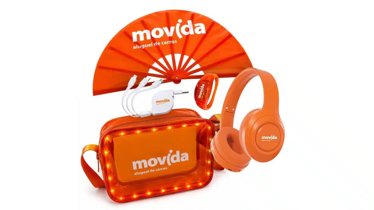 Leque, pulseira de led, carregador, bolsa (Movida)